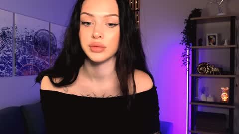 Snapshot of stellary_shy chatting on 12/24/24, 12:55 Stellary online show from 12/24/24, 12:55