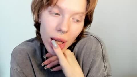 S T E L L A online show from 03/09/26, 10:08