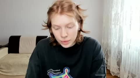 Snapshot of stellaswen chatting on 04/23/26, 10:03 S T E L L A online show from 04/23/26, 10:03