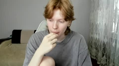 Snapshot of stellaswen chatting on 07/10/26, 11:02 S T E L L A online show from 07/10/26, 11:02