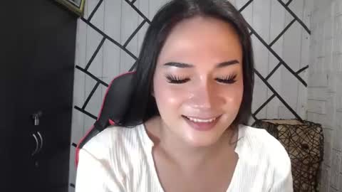 Snapshot of stellaven chatting on 06/14/26, 02:35 Stellaven online show from 06/14/26, 02:35