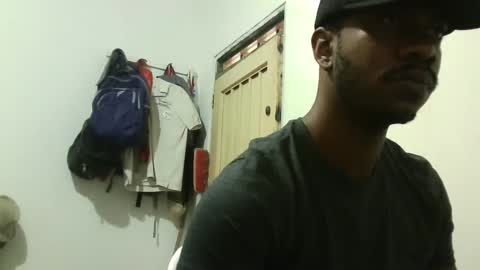 Snapshot of stemanlu9 chatting on 09/17/25, 02:30 Steman online show from 09/17/25, 02:30