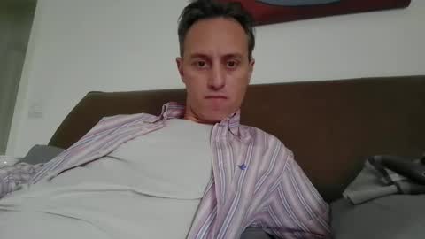 Snapshot of sten015 chatting on 01/07/25, 11:58 sten015 online show from 01/07/25, 11:58