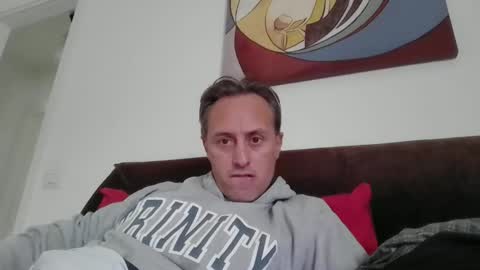 Snapshot of sten015 chatting on 10/09/25, 12:25 sten015 online show from 10/09/25, 12:25