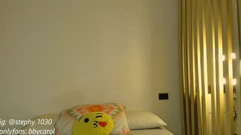 stephany online show from 11/23/25, 05:51