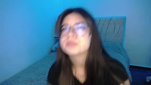 Emma online show from 02/25/25, 12:14