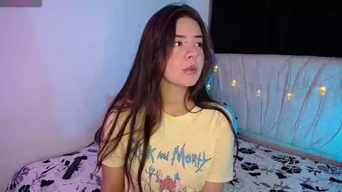 Emma online show from 12/15/25, 01:54