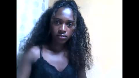 stephania12112343 online show from 05/27/26, 01:46