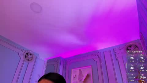         online show from 11/09/25, 02:21