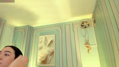         online show from 11/22/25, 02:32