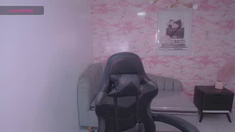 Stephania online show from 12/30/24, 03:14