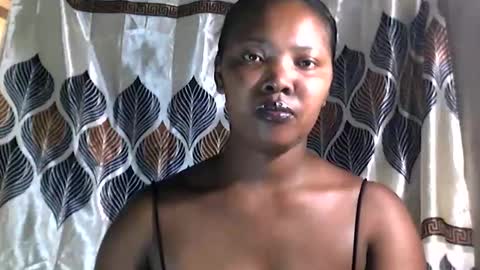 stephanie172 online show from 11/29/25, 11:24