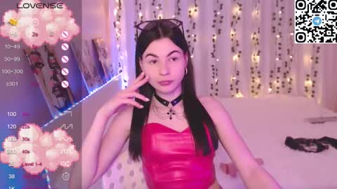 stephanie_diaz online show from 02/05/26, 08:24