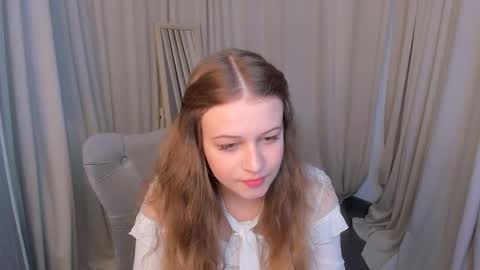 Stephanie online show from 11/30/25, 09:02