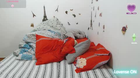 Snapshot of stephaniewild chatting on 02/06/26, 11:35 Stephanie online show from 02/06/26, 11:35