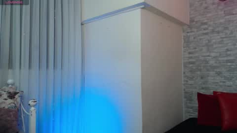 stephany_rodriguez_ online show from 10/23/25, 12:26