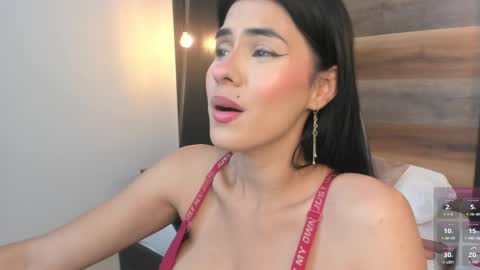 Snapshot of stephanya_ chatting on 11/22/25, 07:13 S T E P H A N Y A online show from 11/22/25, 07:13