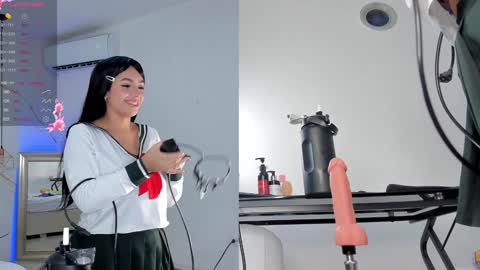 Stefanny online show from 02/02/25, 05:32