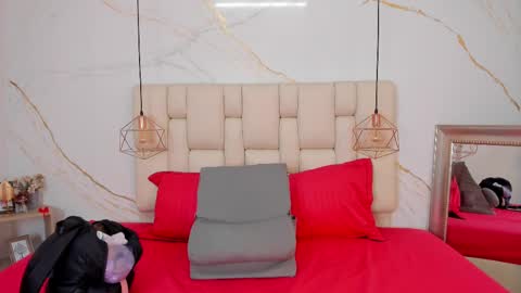 Stefanny online show from 02/11/25, 10:07