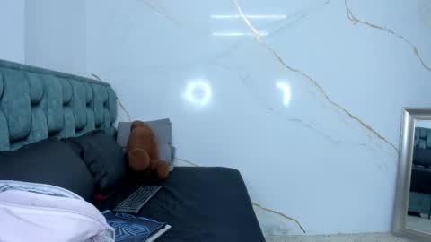 Stefanny online show from 09/27/25, 11:43