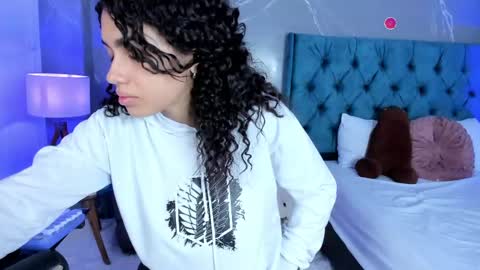 Stefanny online show from 05/15/26, 12:28