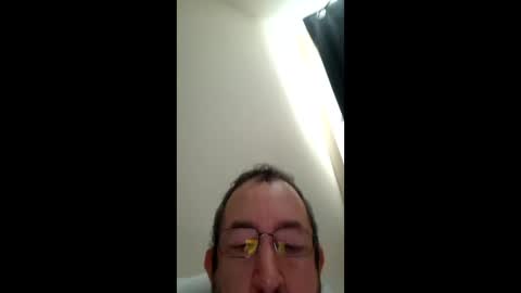 Snapshot of stephenbrown79 chatting on 05/22/26, 03:39 stephenbrown79 online show from 05/22/26, 03:39