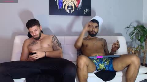 Snapshot of stephenbrown_ chatting on 12/17/24, 06:02 ................ online show from 12/17/24, 06:02