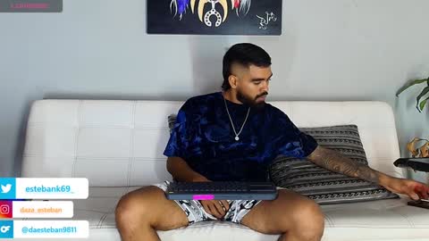 Snapshot of stephenbrown_ chatting on 12/28/24, 05:44 ................ online show from 12/28/24, 05:44