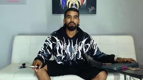 Snapshot of stephenbrown_ chatting on 01/06/25, 11:42 ................ online show from 01/06/25, 11:42