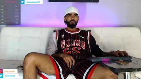 Snapshot of stephenbrown_ chatting on 01/08/25, 06:52 ................ online show from 01/08/25, 06:52