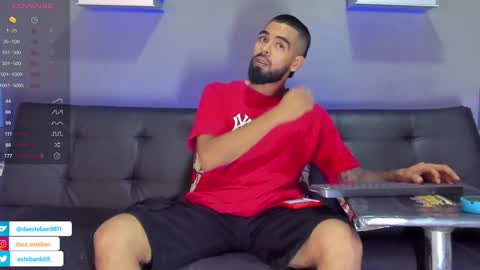 Snapshot of stephenbrown_ chatting on 01/31/25, 01:11 ................ online show from 01/31/25, 01:11