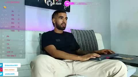 Snapshot of stephenbrown_ chatting on 02/23/25, 12:41 ................ online show from 02/23/25, 12:41