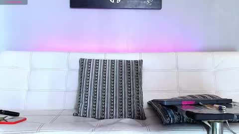 Snapshot of stephenbrown_ chatting on 03/09/25, 08:52 ................ online show from 03/09/25, 08:52