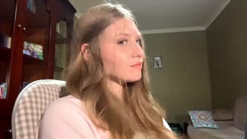 Hannah online show from 08/03/26, 04:22