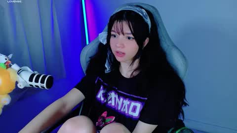 Snapshot of stephybrown chatting on 11/23/25, 01:16 stephy online show from 11/23/25, 01:16