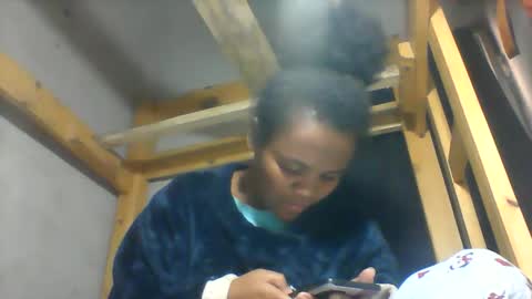 Snapshot of sterina0102 chatting on 06/11/26, 09:18 sterina0102 online show from 06/11/26, 09:18