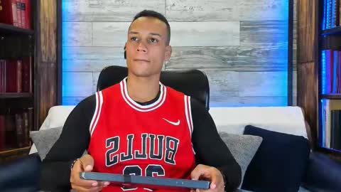    online show from 02/21/26, 04:19