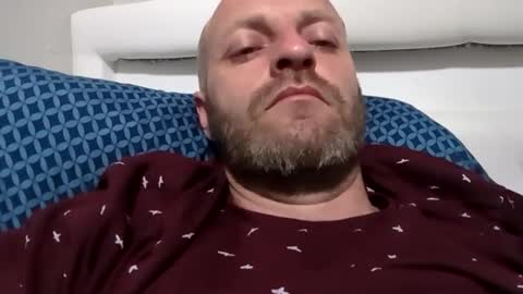 Snapshot of sterng123 chatting on 01/11/25, 07:17 sterng123 online show from 01/11/25, 07:17