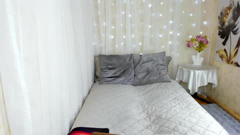 Alice online show from 04/10/26, 01:38