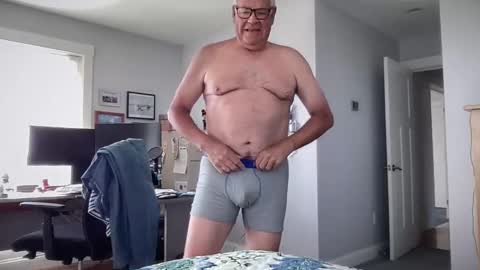 Steve online show from 09/21/25, 02:19