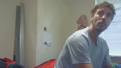 Snapshot of steveaussie chatting on 03/08/25, 09:06 Australian420 online show from 03/08/25, 09:06