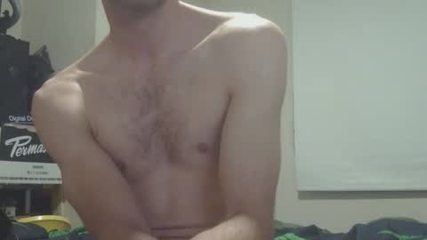 Snapshot of steveaussie chatting on 10/18/25, 03:35 Australian420 online show from 10/18/25, 03:35