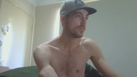 Snapshot of steveaussie chatting on 11/12/25, 08:04 Australian420 online show from 11/12/25, 08:04