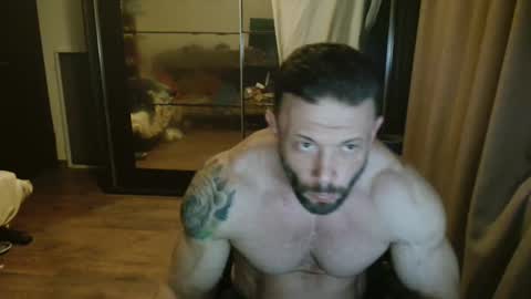 Snapshot of stevebulkzor chatting on 11/07/25, 11:05 Steve Oakenshield son of John son of Vasyl online show from 11/07/25, 11:05