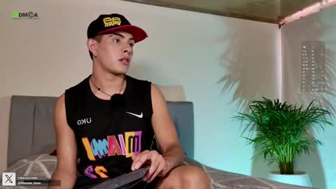 Stevenn online show from 12/04/25, 01:42