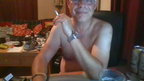Snapshot of stevejm3740 chatting on 07/19/26, 12:58 stevejm3740 online show from 07/19/26, 12:58