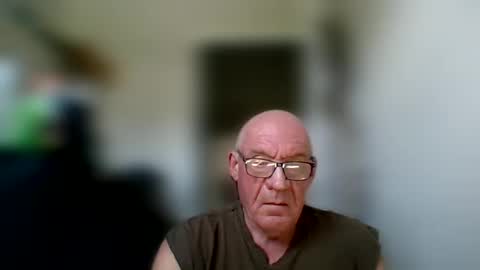 stevejons47 online show from 10/01/25, 03:07