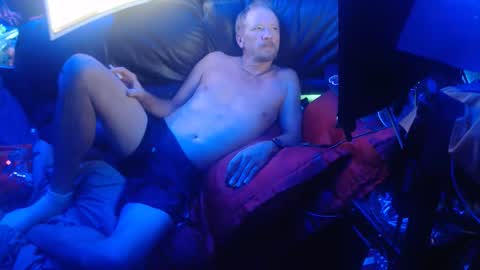 Snapshot of stevemiller0973 chatting on 05/24/26, 12:37 TheCapt. online show from 05/24/26, 12:37