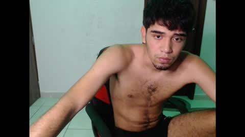 Snapshot of steven_126 chatting on 11/05/25, 10:04 steven_126 online show from 11/05/25, 10:04