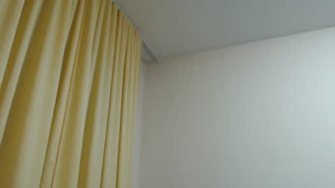 Snapshot of stevenbradley2017 chatting on 12/23/24, 05:43 Steven online show from 12/23/24, 05:43